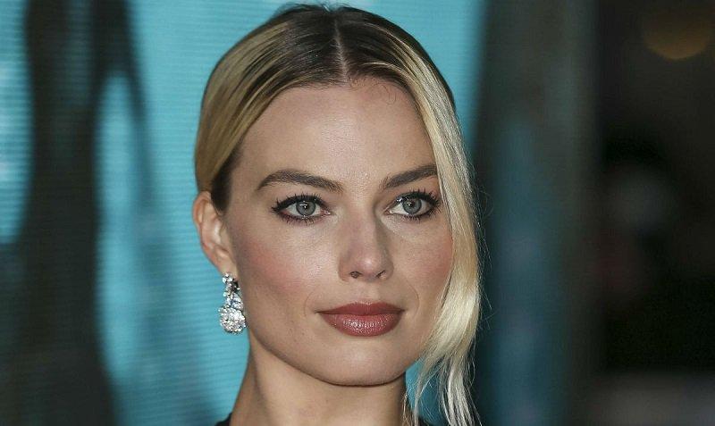 смотреть кролик питер 2